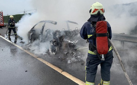 Siêu SUV Lamborghini Urus bốc cháy tại Đài Loan